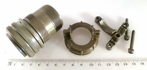 Amphenol 97-3106A-24-10S 7-fach Steckdose + MS3057-10A Zugentlastung MBG010P1 - Bild 1 von 3