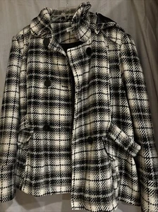 Celebrity  Pink  Women’s coat size XL Gray White And Black - Picture 1 of 3