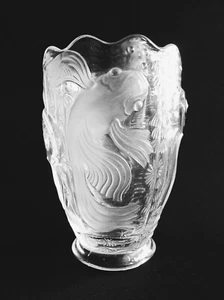 Vaso vintage in vetro pressato J.Inwald Barolac ceco/boemo ART DECO pesce - Foto 1 di 11