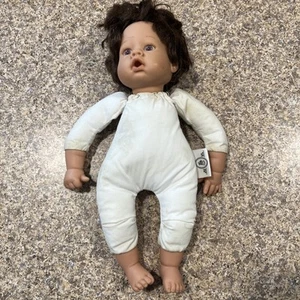 2000 Lee Middleton Doll Cloth Body 13” - Picture 1 of 5