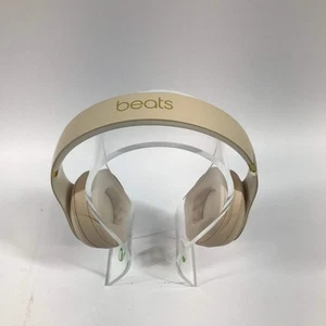 Beats Studio3 Wireless Over-Ear Bluetooth Headphones Club White MX3Y2LL/A - Picture 1 of 6