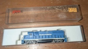 Atlas 48605 Locomotive Diesel EMD GP40-2 Boston & Maine 315 - Picture 1 of 7