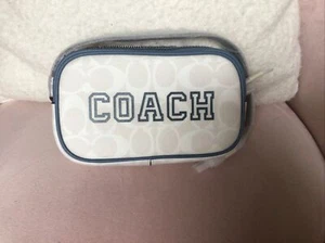 Coach Jamie Wristlet In Chalk Signature Canvas With Varsity Motif In Indigo NWT - Picture 1 of 15