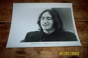 JOHN LENNON / The Beatles: 1968 ( 8" x 10" ) OFFICIAL BEATLES FAN CLUB photo EXC - Picture 1 of 1