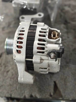 2003 FORD FIESTA Mk6 1.4L Petrol 12V 70AMP ALTERNATOR Free Shipping - Image 1 of 3
