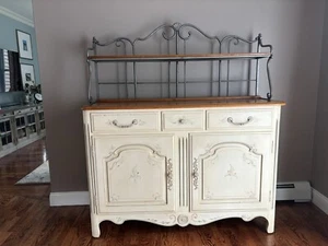 Ethan Allen Painted Legacy Country French Sideboard Buffet Bakers Rack  #13-6336 - Picture 1 of 9