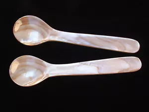 2 Designer Kaviar & Eier & Tee Perlmuttlöffel - goldbraun - 12 cm - MOP - EDEL ! - Bild 1 von 5
