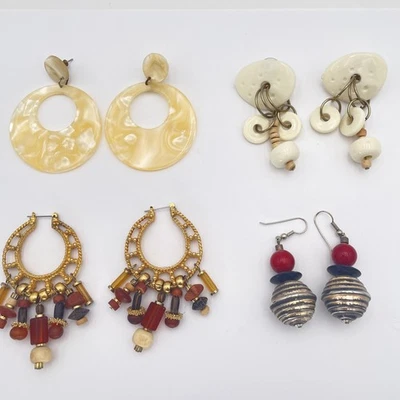 Lote de pendientes colgantes vintage cuentas mixtas resina tono dorado clip perforado Foto 1 de 4