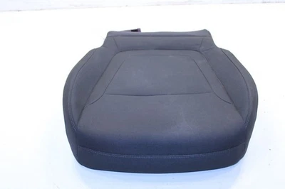Cojín inferior izquierdo asiento delantero conductor Hyundai Tucson SEL 2022-2024 2,5 L AWD  Foto 1 de 4
