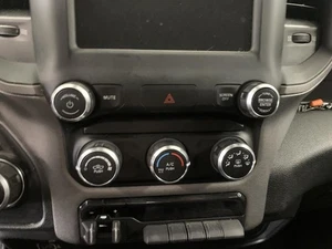 Temperature Control 8.4" Touch Screen Fits 19-23 DODGE 3500 PICKUP 877552 - Picture 1 of 12