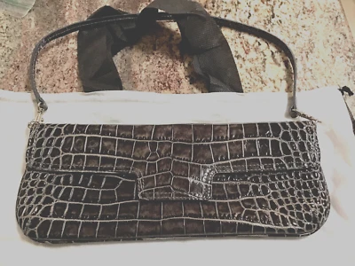 Bolso clutch de diseñador, cuero gris estampado cocodrilo Laura DiMaggio Foto 1 de 4