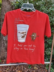 Cookies & Milk Red Graphic T-shirt Boys Size 2XL (18/20) - Picture 1 of 7