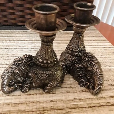 Par de Elaborados Candelabros Elefante Estaño Bronce Metal Foto 1 de 4