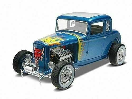 Revell 85-4228 1:25 '32 Ford 5-Window Coupe 2'n1 Car Model Kit