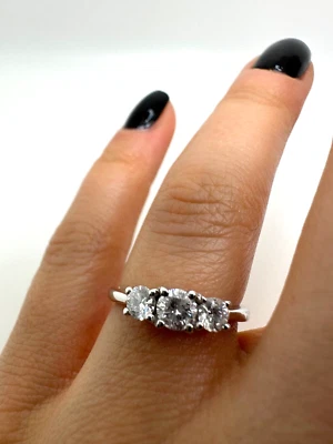 Platinum Brilliant Cut Trilogy Diamond Ring 0.65Ct Diamond Ring Gg162 - Изображение 1 из 4