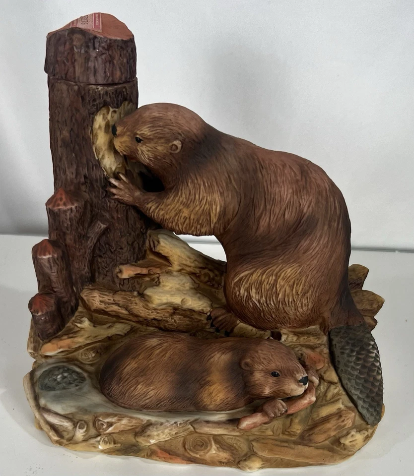 Vintage Large Cyrus Noble 1977 Limited Edition Beavers  Decanter Wildlife - Image 1 of 4