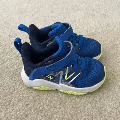 New Balance Rave Run v2 Bungee Lace With Top Strap Kids Shoes Sz 5 W Sneakers - Image 1 of 4
