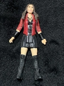 Hasbro Marvels Avengers Age of Ultron Wanda Strega Scarlatta 3,75" - Foto 1 di 8