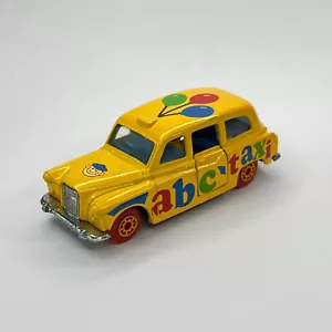 Matchbox My First Matchbox FX4R London TAXI Yellow Body Mint - Picture 1 of 8