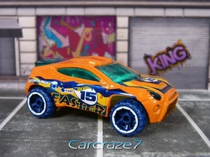 Toyota RSC 2015 Hot Wheels Easter Eggsclusive naranja suelto 1:64 D3 - Imagen 1 de 3