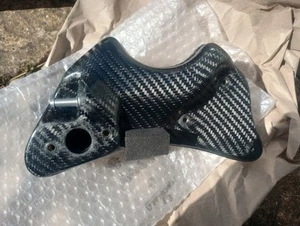 Ducati 748 916 996 998 Carbon Fibre Coolant Reservoir - Picture 1 of 9