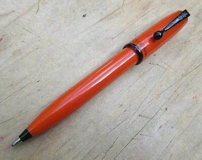 Bolígrafo Reform Orange Foto 1 de 3