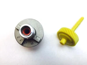 Carcasa de transmisión velocímetro Chevrolet 700R4 con engranaje amarillo de 41 dientes - Imagen 1 de 5