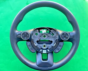 2014-2019 KIA SOUL STEERING WHEEL W/CRUISE CONTROL SWITCH GENUINE OEM 56130B2000 - Picture 1 of 10