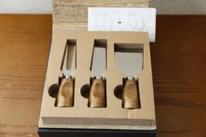 Cadillac Original Cheese Cutter Set (Not for Sale) - Picture 1 of 3