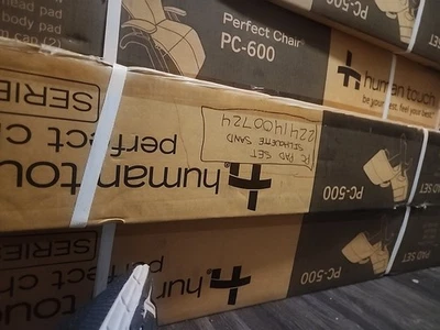 Human Touch 完美椅子 PC-500 垫套装头枕象牙白新品 — 第 1/2 张图片