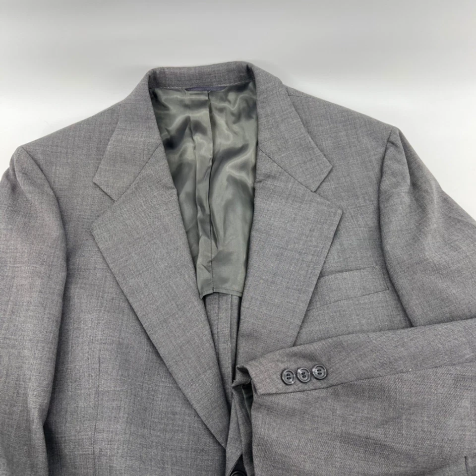 Vintage Abercrombie & Fitch Gray Wool Blazer 42R Made in USA Union Woolmark 70s - Image 1 of 4