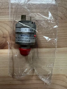 Whitman controls P117V-3H-C12TB-DIS, Vacuum Switch, 2.7-28.2 InHg Sensing Range. - Picture 1 of 2