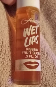 Tocador de nostalgia de 0,3 OZ frambuesa fruta besando labios mojados vintage de los 80 - Imagen 1 de 10