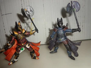 2006 Papo Fantasy World Series of Knights SET OF 2 KNIGHTS Figure Figurines - Picture 1 of 5