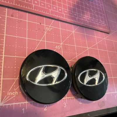 Tapa central OEM para 05-13 Hyundai Accent Azera Elantra Genesis 52960-3K210 Foto 1 de 4