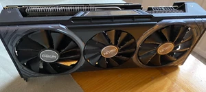 Sapphire Nitro+ Radeon RX Vega 64 8 Go - Photo 1/3