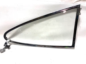 Porsche 1967 SWB 911 912 Pop Out Left Side Rear Quarter Window Glass Trim Frame - Bild 1 von 5