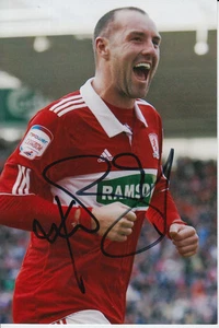 MIDDLESBROUGH HAND SIGNED KRIS BOYD 6X4 PHOTO 1. - Picture 1 of 1