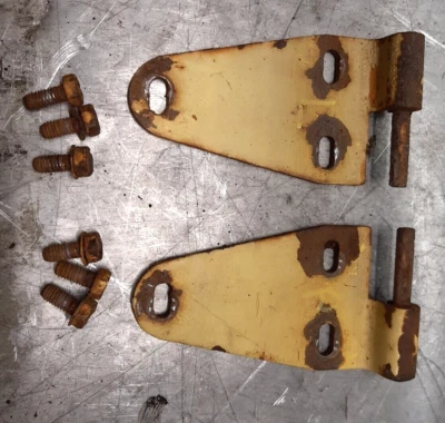 Jeep CJ Kaiser Willys Fábrica 1955-71 SOLO LADO DEL CAPÓ Juego de bisagras CJ5 CJ6 ENVÍO GRATUITO Foto 1 de 4