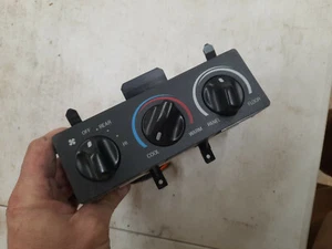 97 - 03 FORD OVERHEAD A/C HEATER CLIMATE CONTROL TEMPERATURE EXPEDITION - Picture 1 of 3