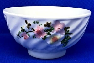 Estate Find Vintage Porcelain 4” Bowl Hand Painted Flowers CHINA - Picture 1 of 8