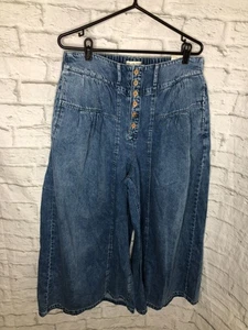 We The Free Women Blue Denim Joggers Size L - Picture 1 of 4