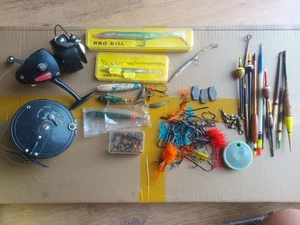 Vintage Fishing Bundle - Picture 1 of 7