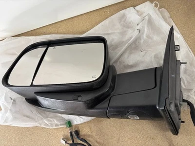 Ram 2500 3500 2019-22 espejo retrovisor de puerta de remolque con señal lateral izquierdo OEM plegable eléctrico Foto 1 de 4