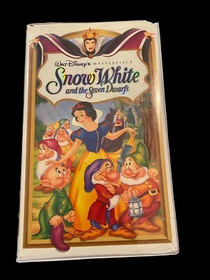 VTG VHS Tape Walt Disney Masterpiece Collection Snow White and The Seven Dwarfs - Image 1 of 4