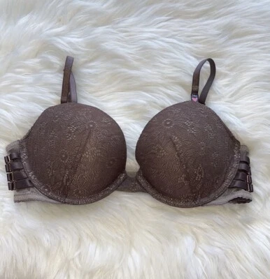 Sujetador con aros acolchado push up muy sexy de Victoria’s Secret. Talla 34C. Nuevo con etiquetas Foto 1 de 4