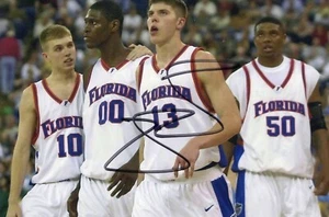 Foto 4x6 firmada autografiada autografiada de baloncesto de la Florida de Mike Miller NCAA - Imagen 1 de 1