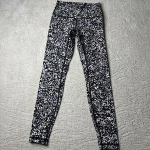 Women’s Lululemon 4 Wunder Under Cropped Floral High Rise Athletic Leggings - Picture 1 of 5