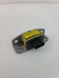 1998 - 2005 Lexus Zjs160 Gs300 Gs400 Yaw Turn Rate Stability Control Sensor Oem - Picture 1 of 8