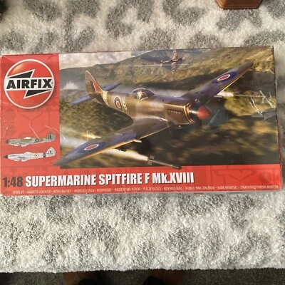 Kit Modelo Airfix 1/48 Supermarine Spitfire F Mk.XVIII A05140. Algunos daños en caja Foto 1 de 4